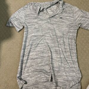 Travis Mathew shirt